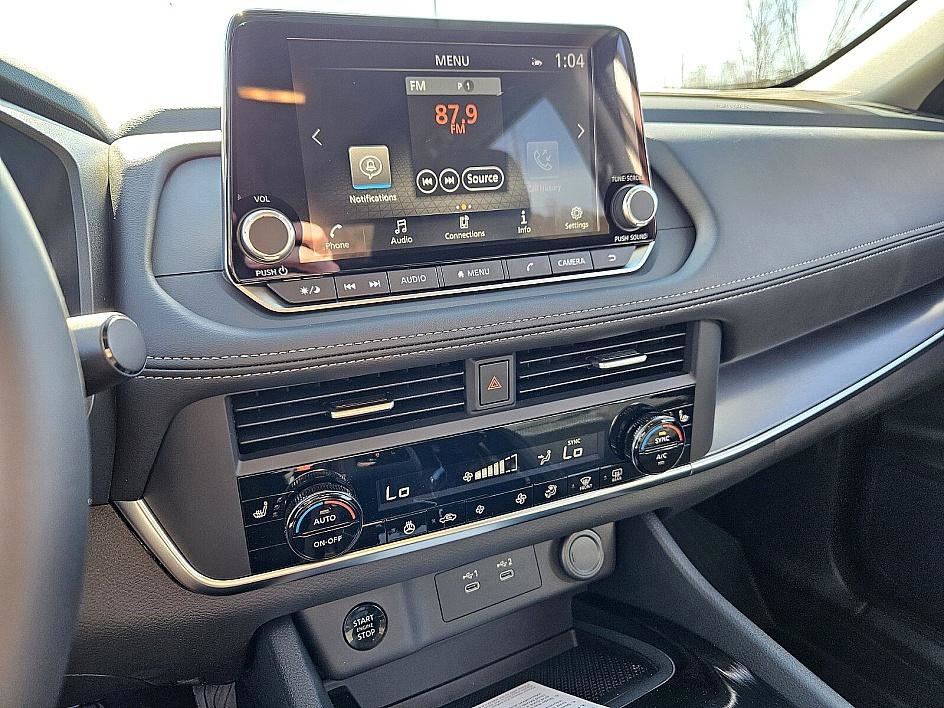 New 2026 Nissan Rogue SV image 19