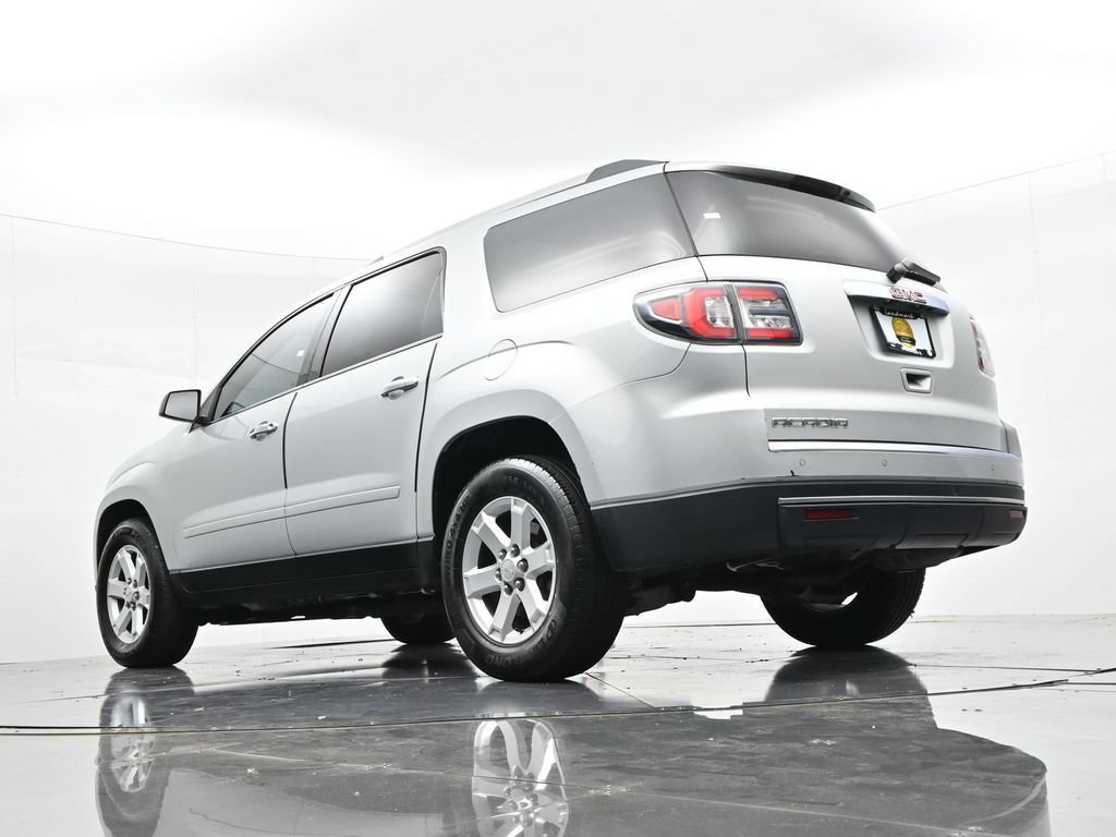 Used 2016 GMC Acadia SLE FWD image 18