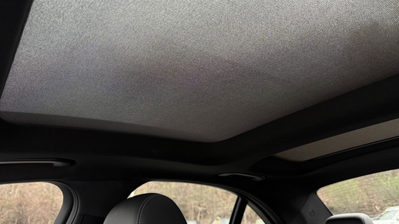 Used 2018 Mercedes-Benz C 300 Sedan image 57