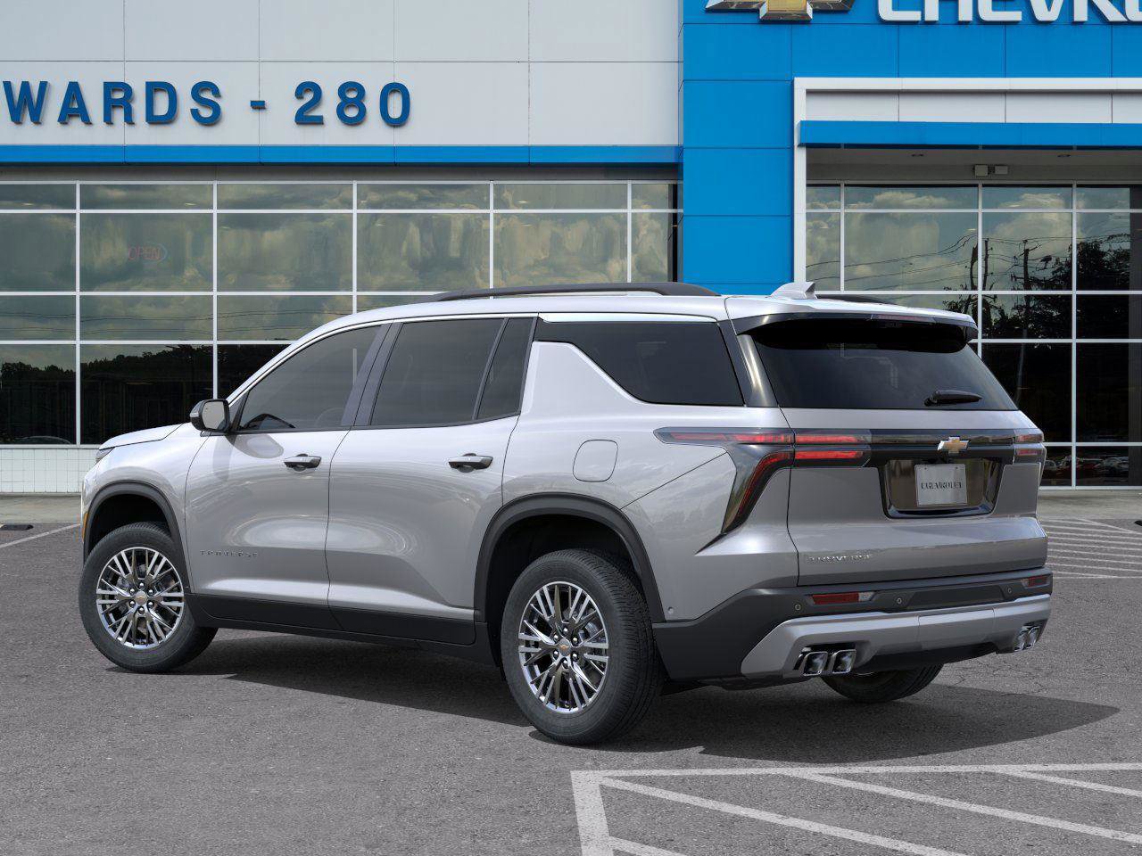New 2026 Chevrolet Traverse LT FWD image 3
