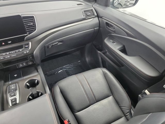 Certified 2025 Honda Ridgeline TrailSport image 16