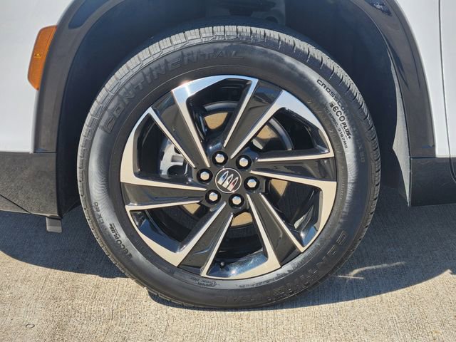 Certified 2025 Buick Enclave Sport Touring image 10