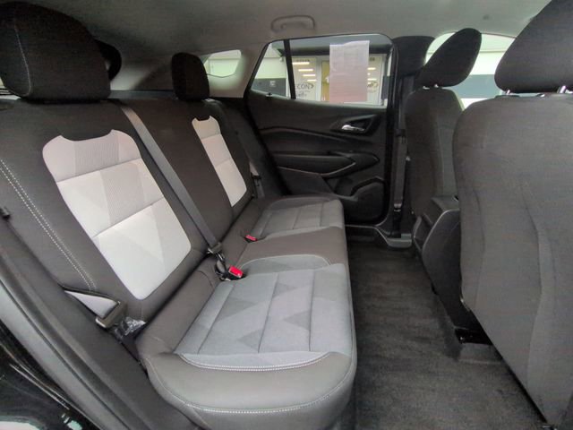 Used 2024 Chevrolet Trax LS image 24