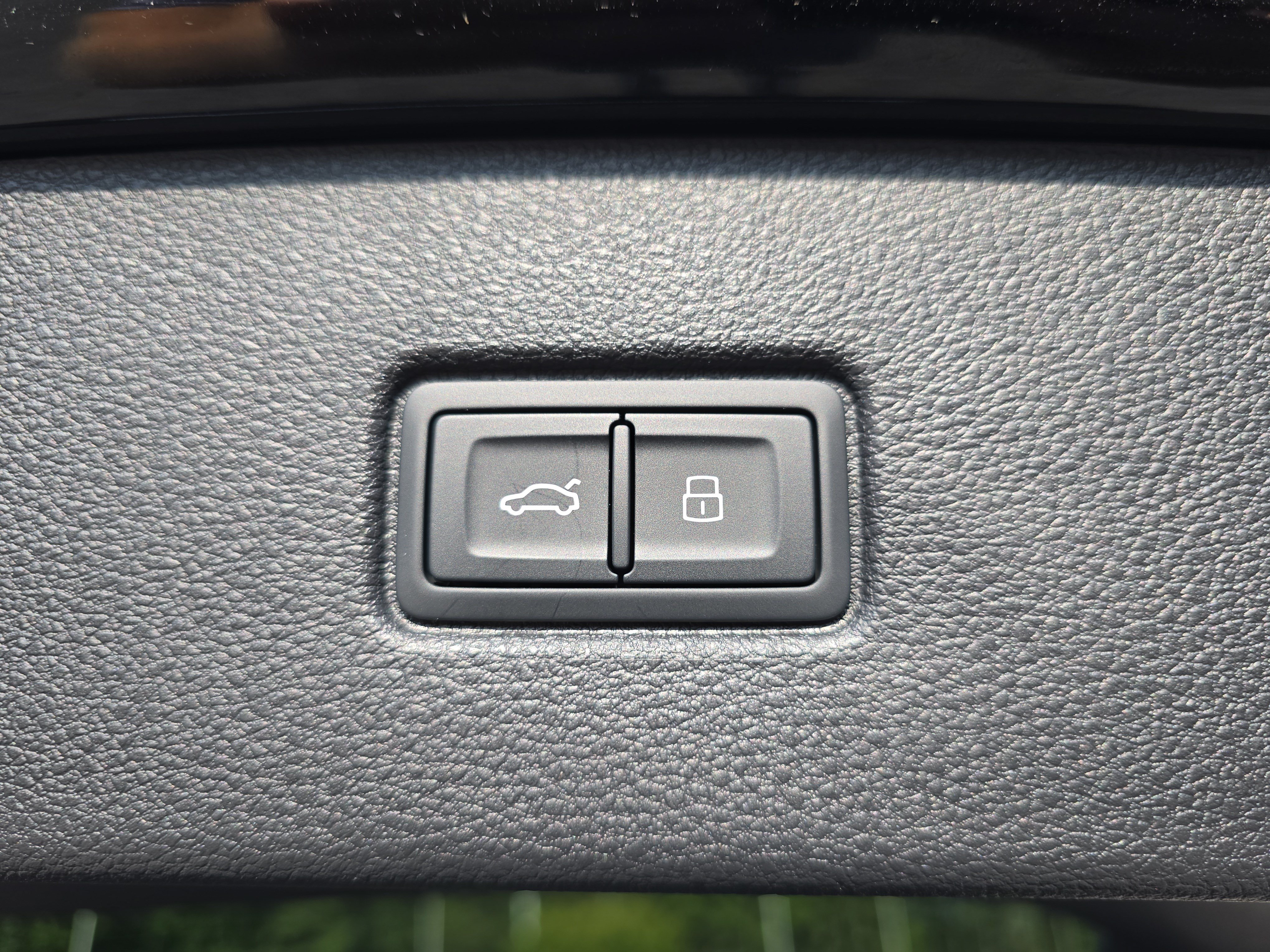 New 2026 Audi SQ7 Premium Plus AWD/4WD image 15