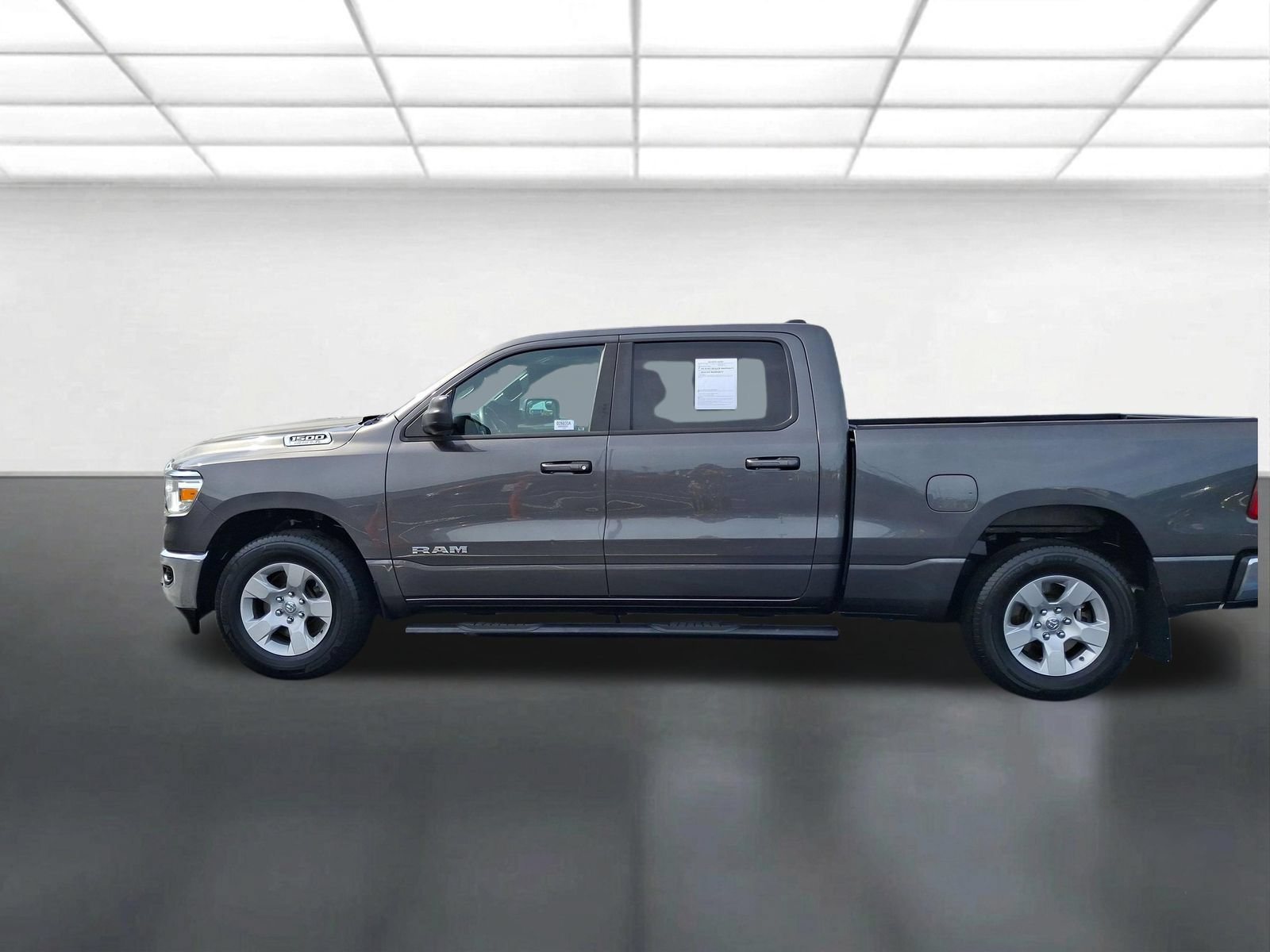 Used 2022 RAM 1500 Big Horn AWD/4WD image 5