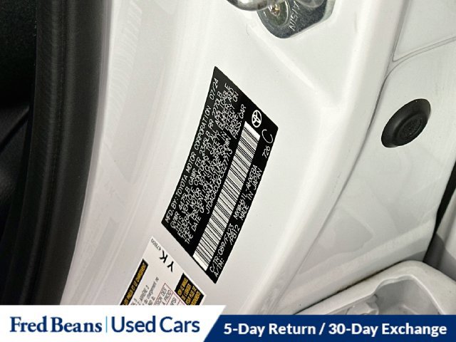 Used 2024 Toyota Prius Prime FWD image 39