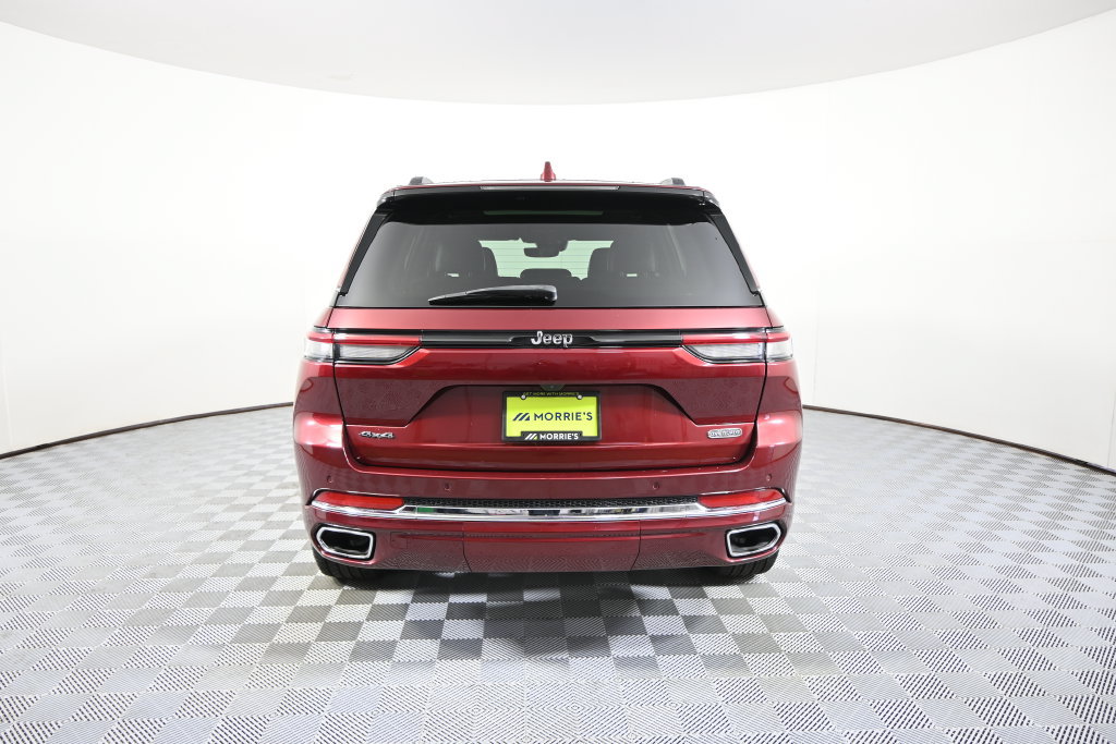 Used 2022 Jeep Grand Cherokee Overland AWD/4WD image 5