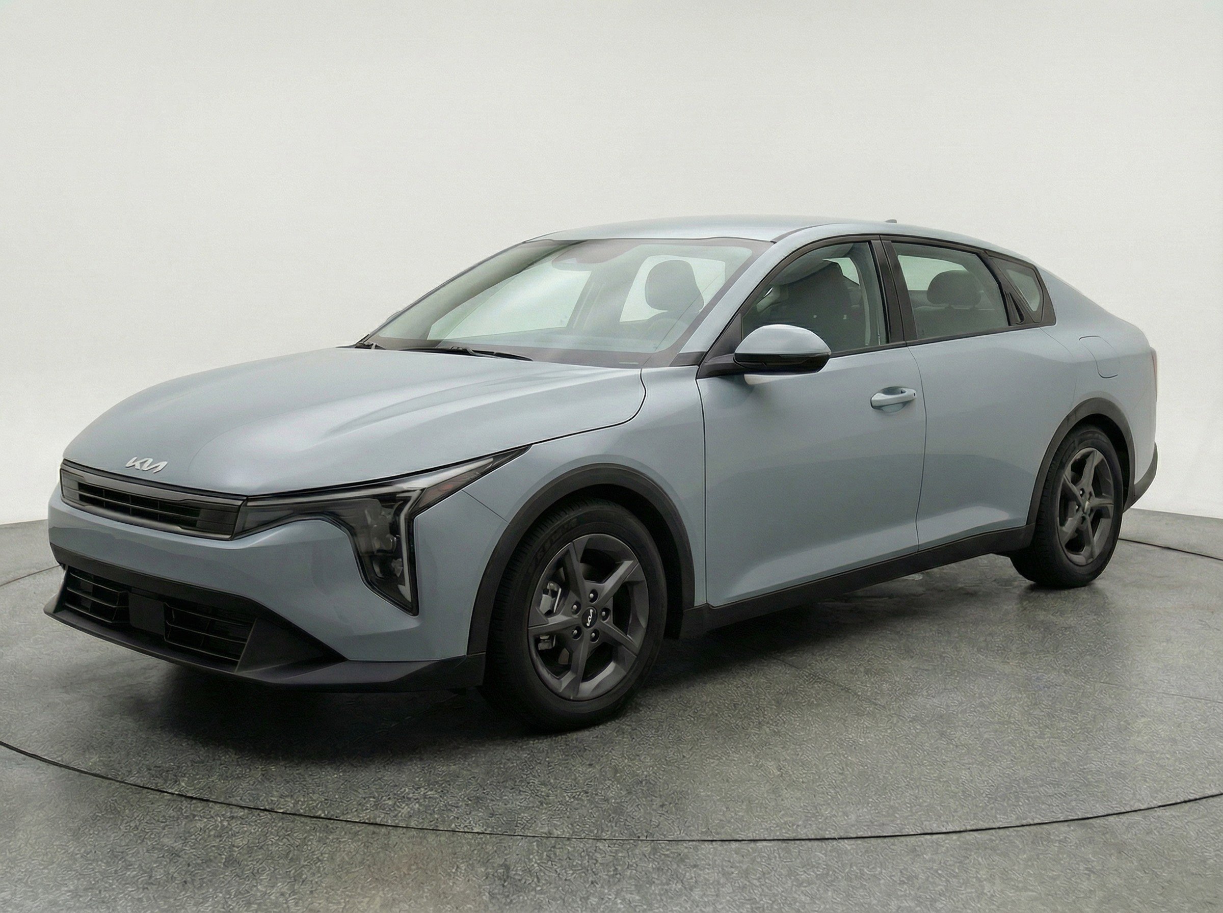 Used 2025 Kia K4 FWD image 3