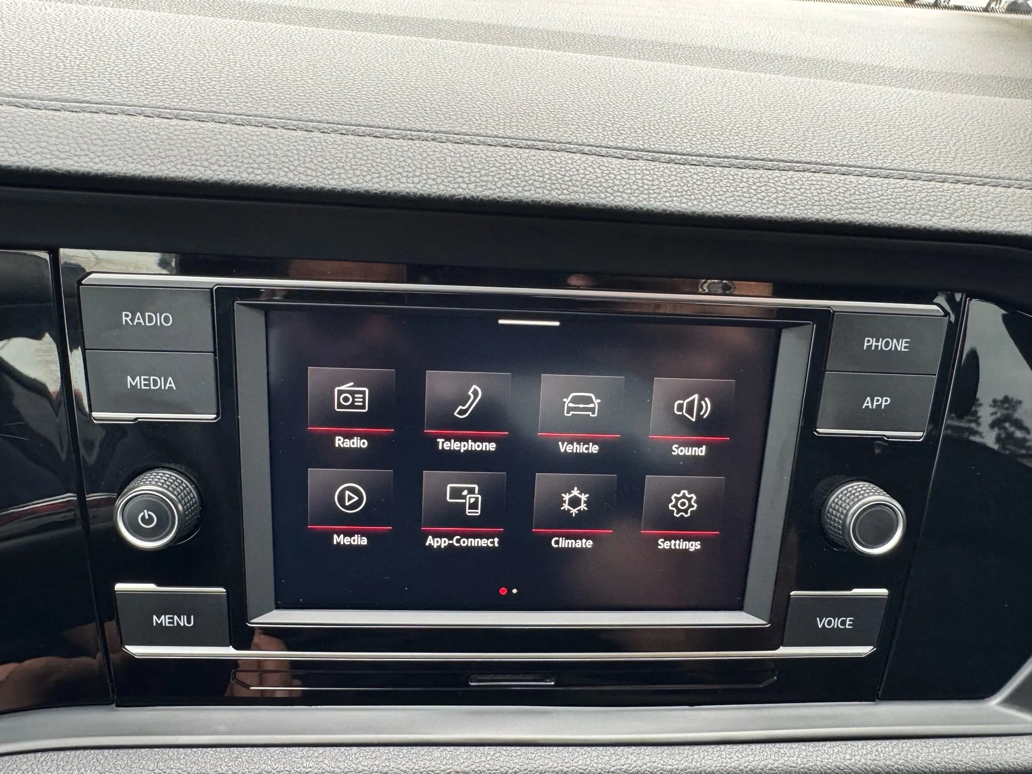 Used 2021 Volkswagen Jetta GLI image 36