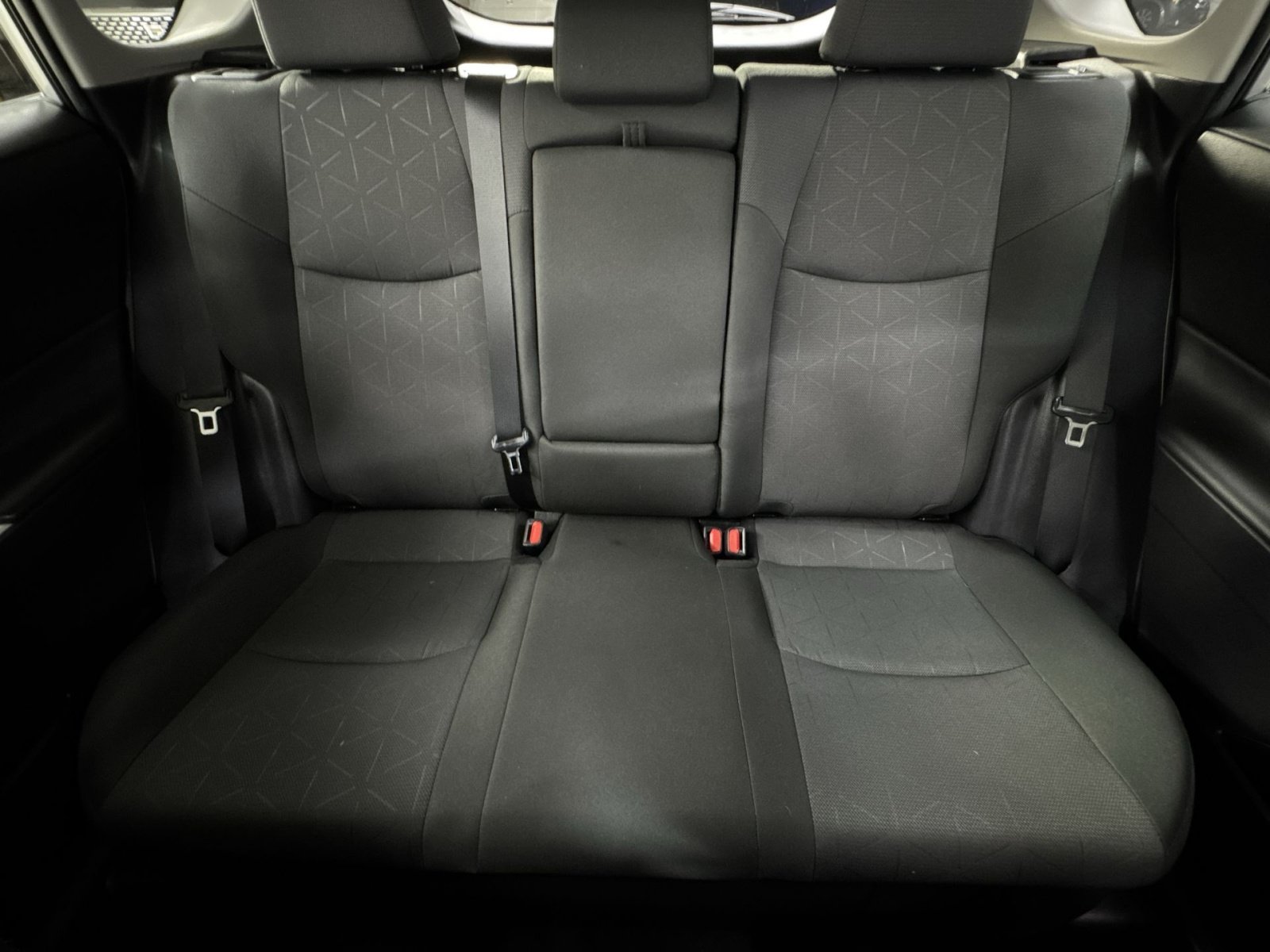 Used 2024 Toyota RAV4 XLE AWD/4WD image 15