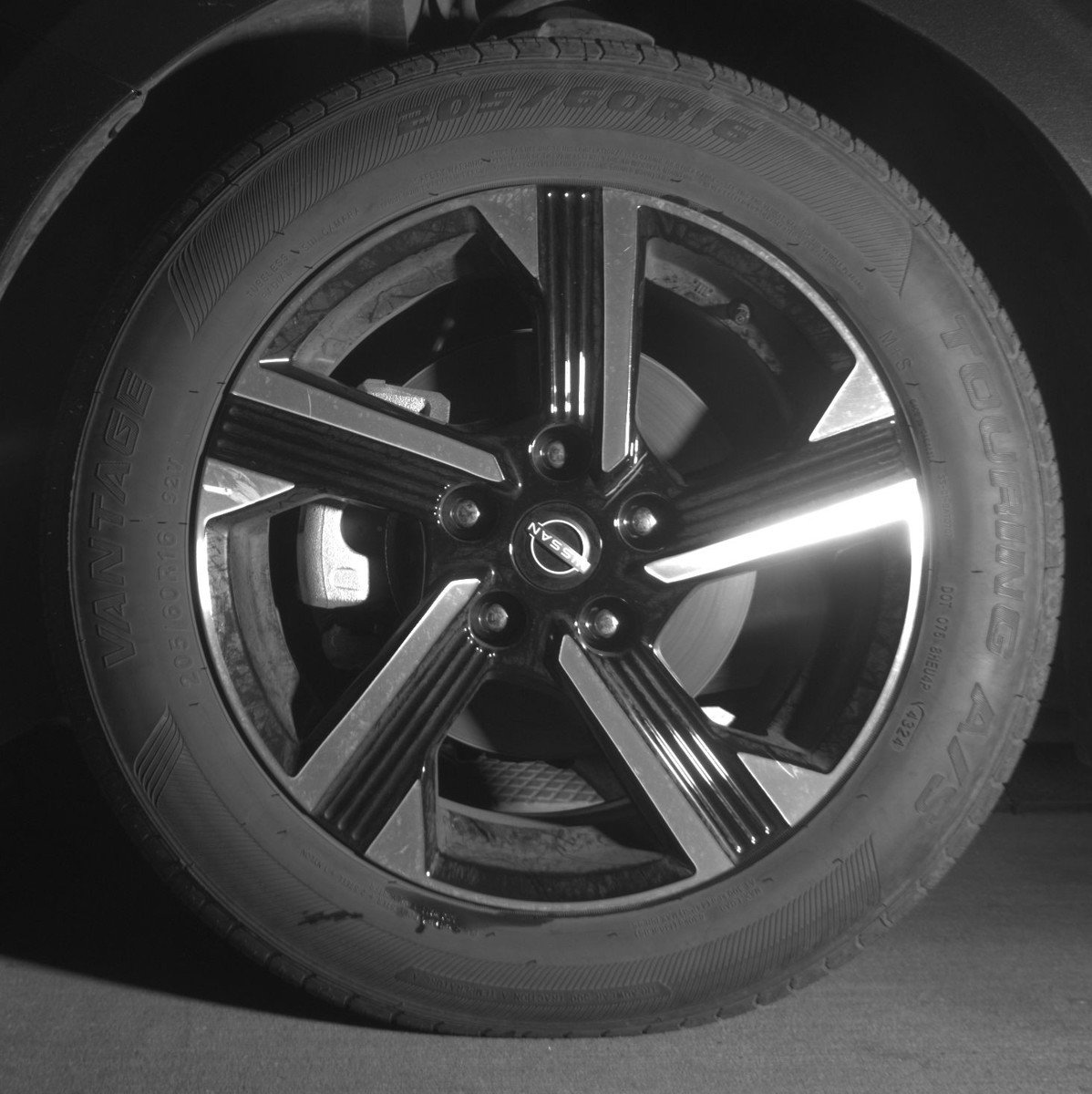 Used 2025 Nissan Sentra SV image 12