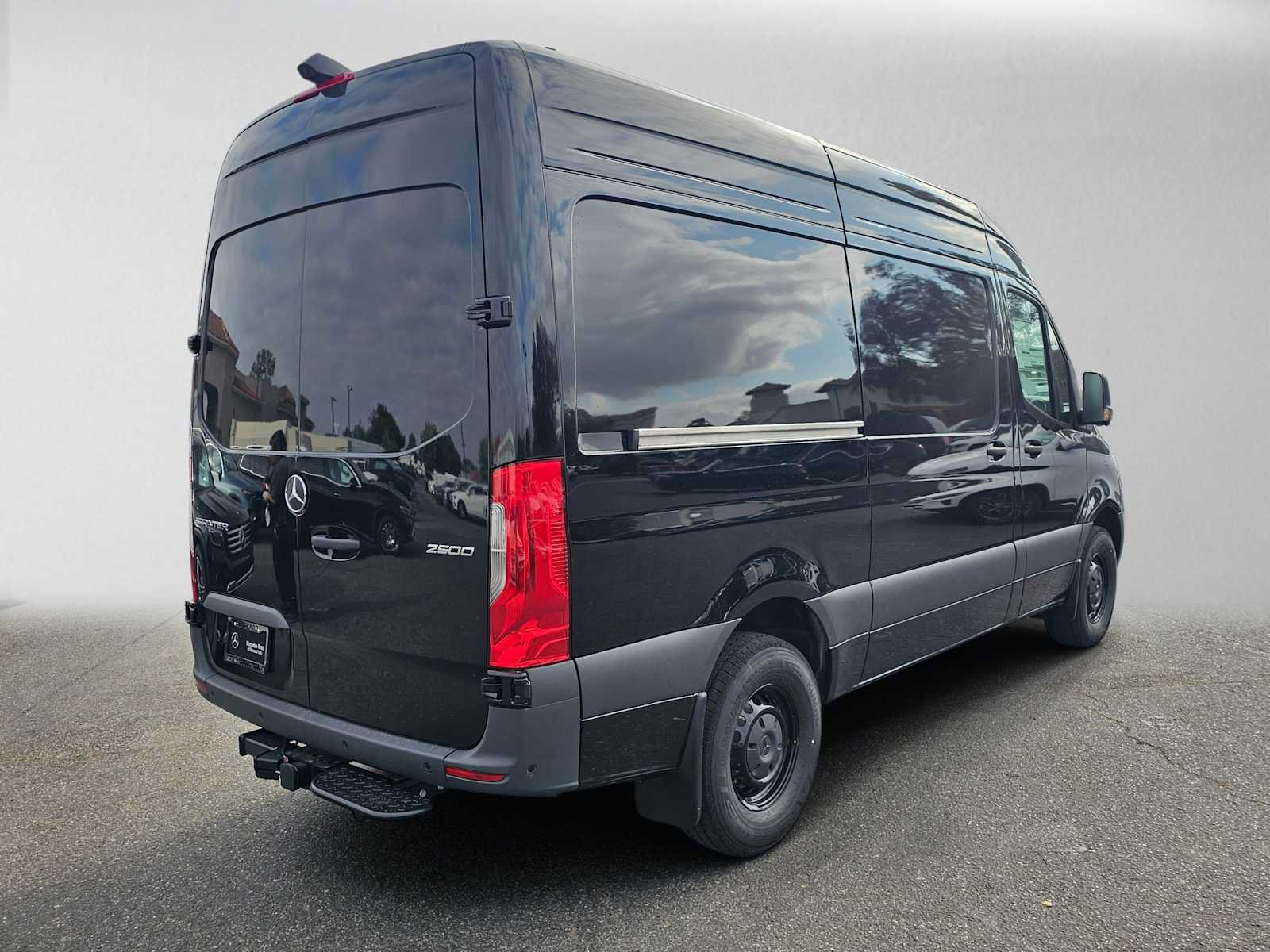 New 2026 Mercedes-Benz Sprinter 2500 image 3