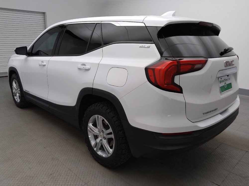 Used 2020 GMC Terrain SLE FWD image 3