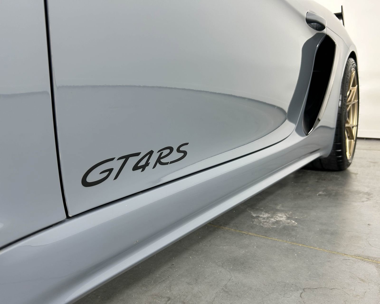 Certified 2025 Porsche 718 Cayman GT4 RS image 26