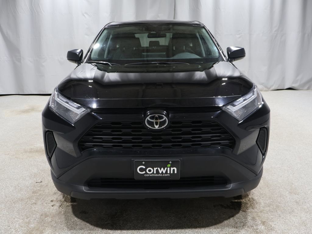 Used 2024 Toyota RAV4 LE image 8