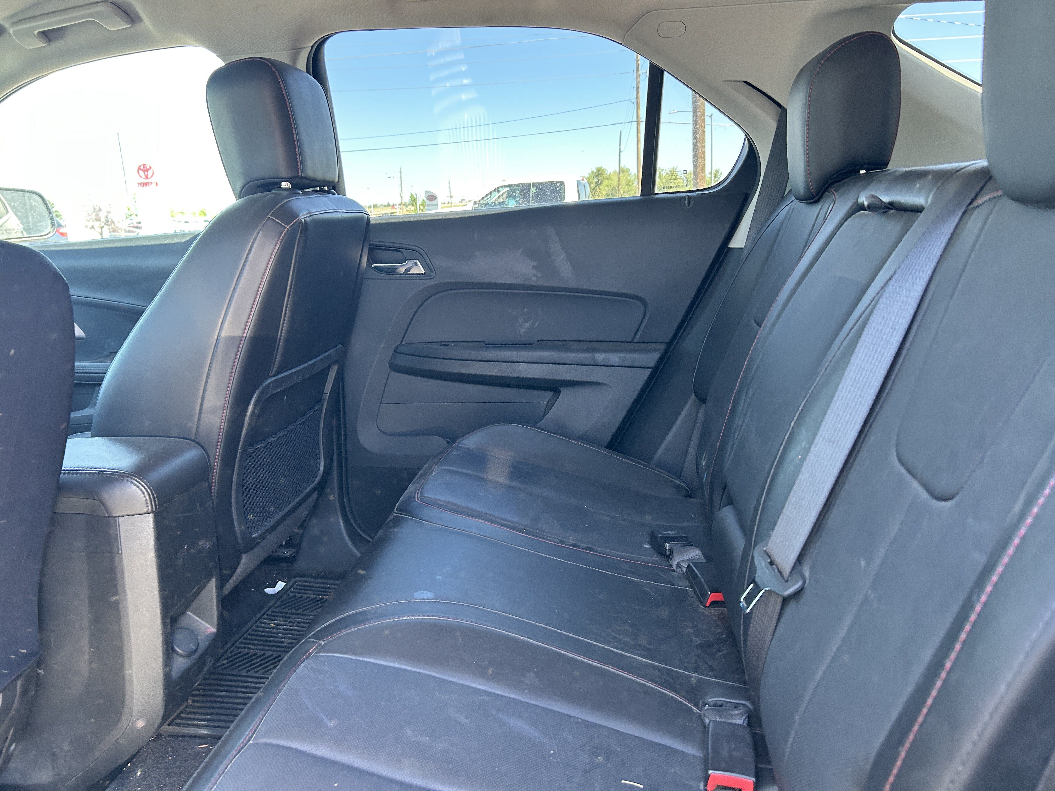 Used 2016 Chevrolet Equinox LTZ w/ Enhanced Convenience Package FWD image 10