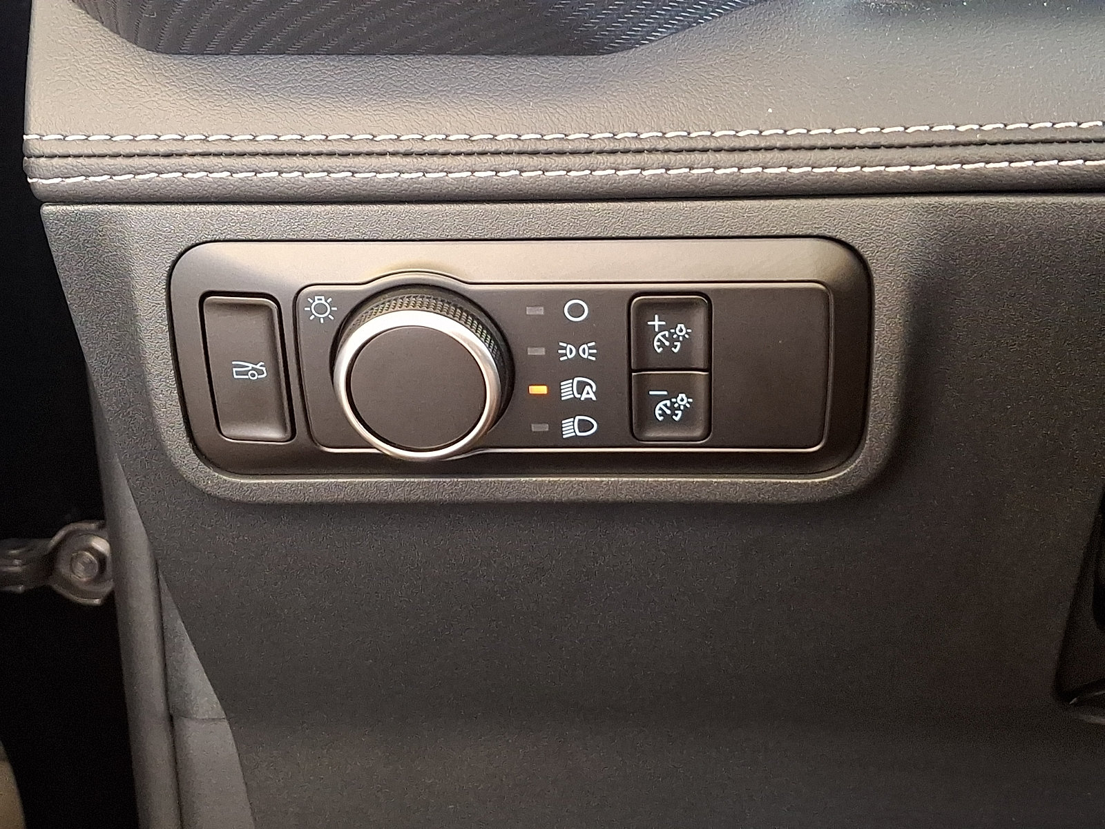 Used 2025 Ford Mustang GT Premium RWD image 22