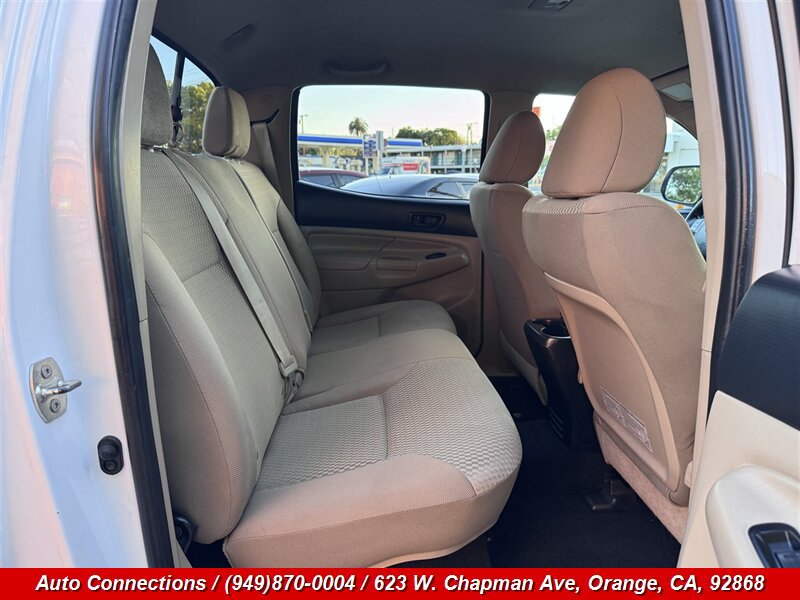 Used 2013 Toyota Tacoma PreRunner w/ SR5 Pkg RWD image 8