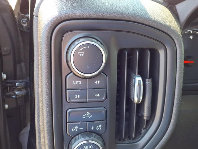 Used 2021 Chevrolet Silverado 1500 Custom Trail Boss AWD/4WD image 18