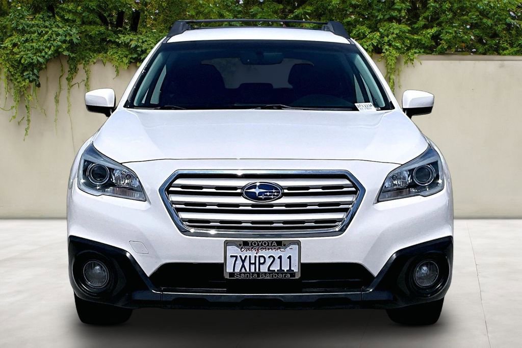 Used 2017 Subaru Outback 2.5i Premium image 2