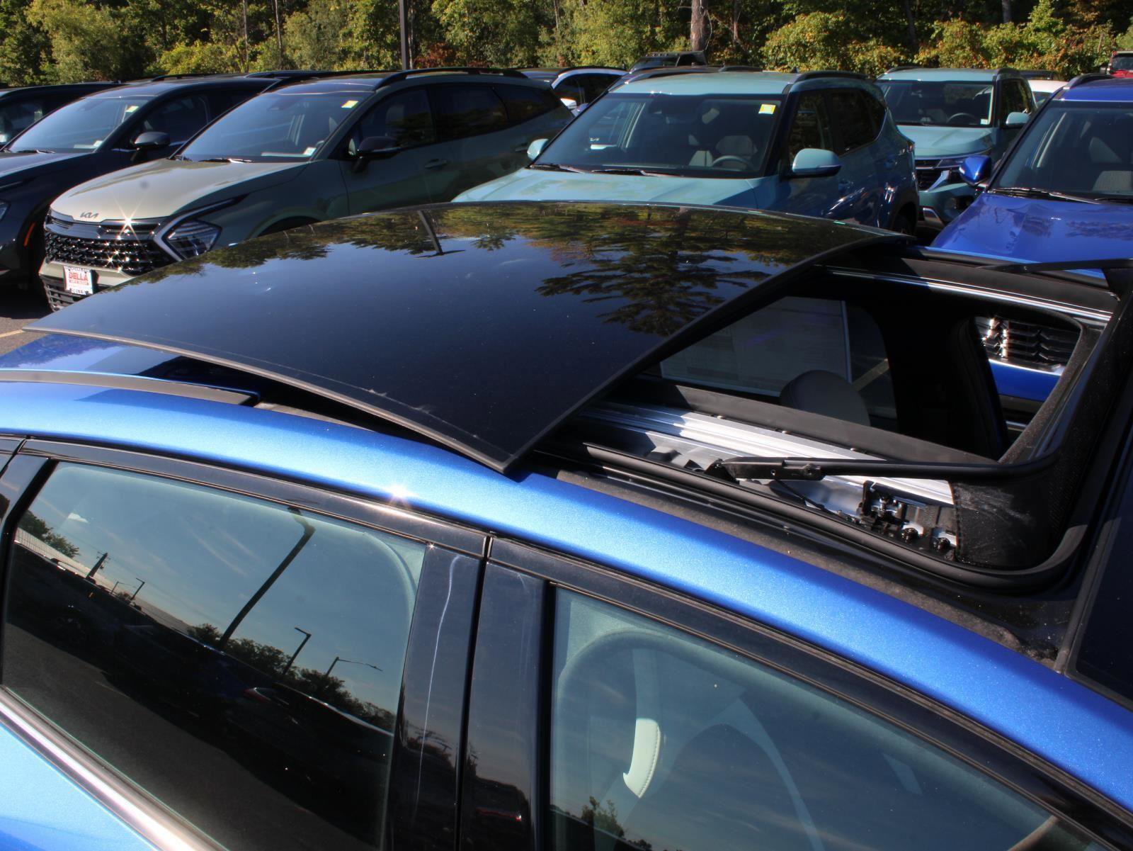 New 2025 Kia K4 GT-Line image 11