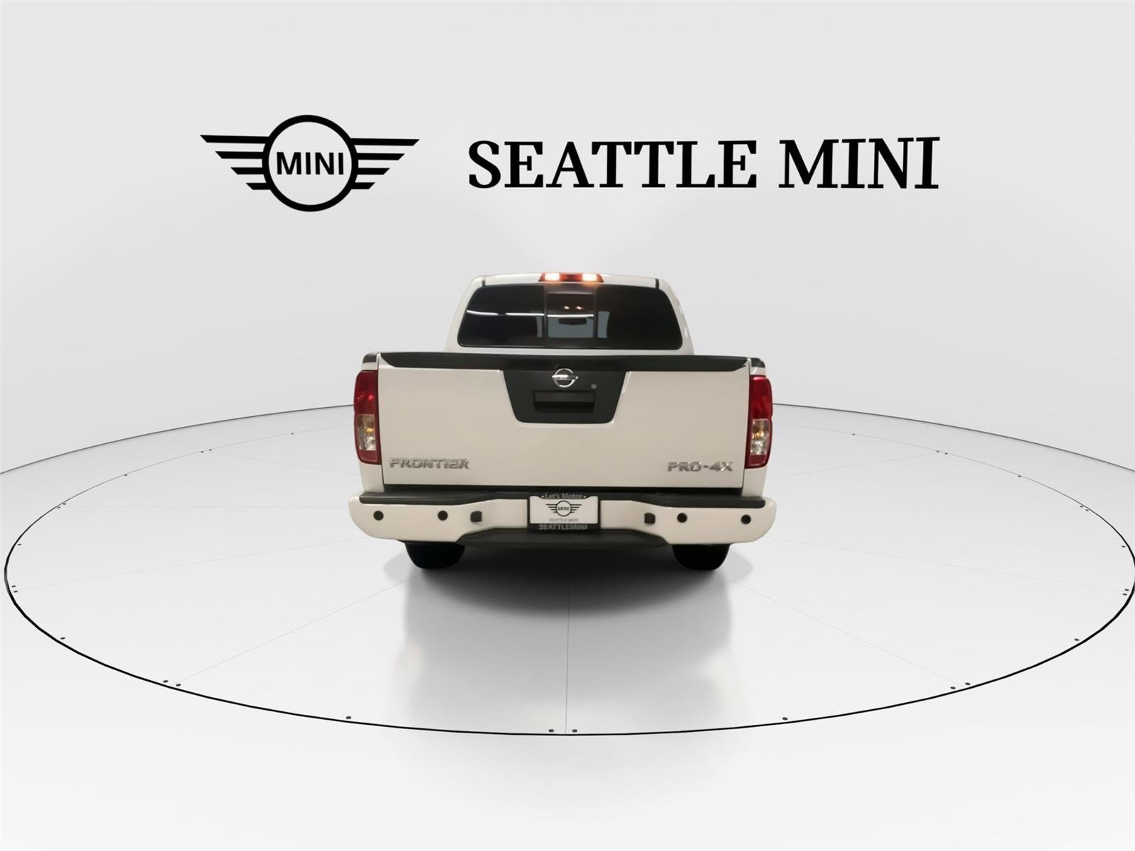 Used 2016 Nissan Frontier PRO-4X AWD/4WD image 10