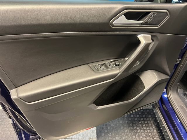 Certified 2021 Volkswagen Tiguan SE FWD image 7