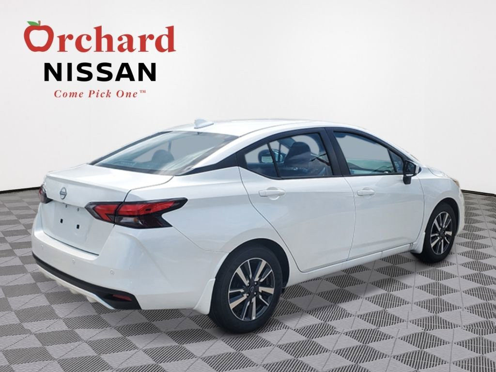 New 2025 Nissan Versa SV w/ Trunk Package FWD image 5