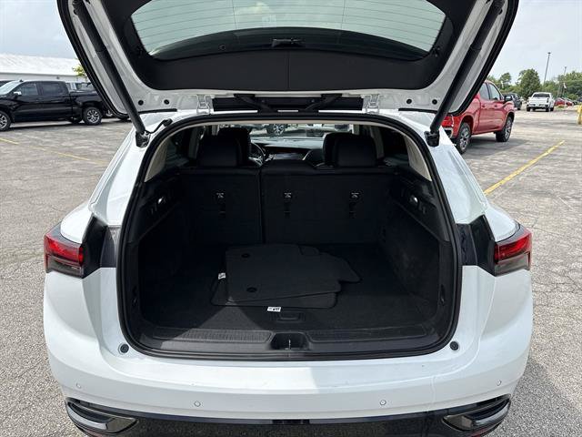Certified 2022 Buick Envision Essence w/ Technology Package II FWD image 21