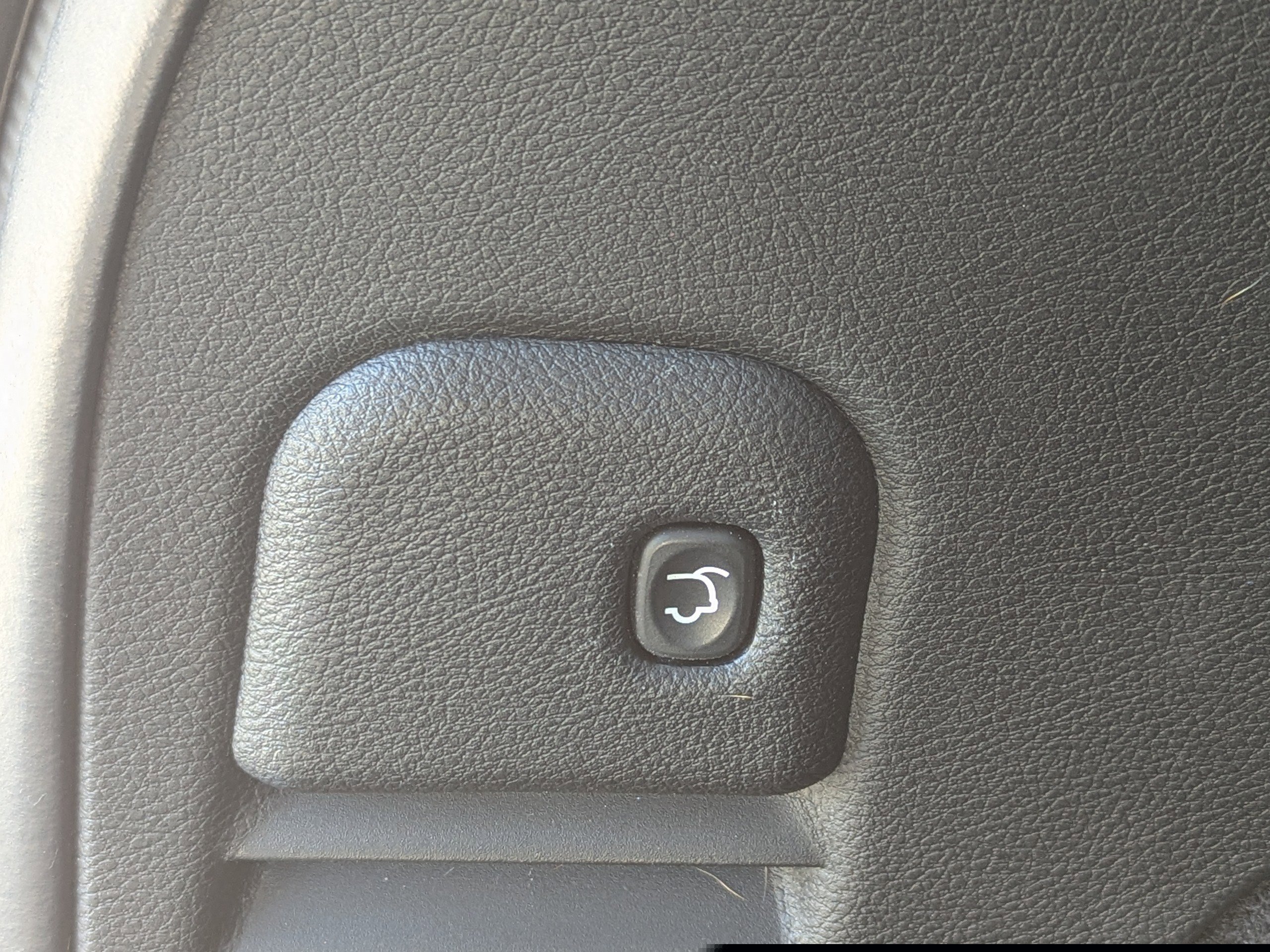 Used 2015 Jeep Grand Cherokee Limited image 15