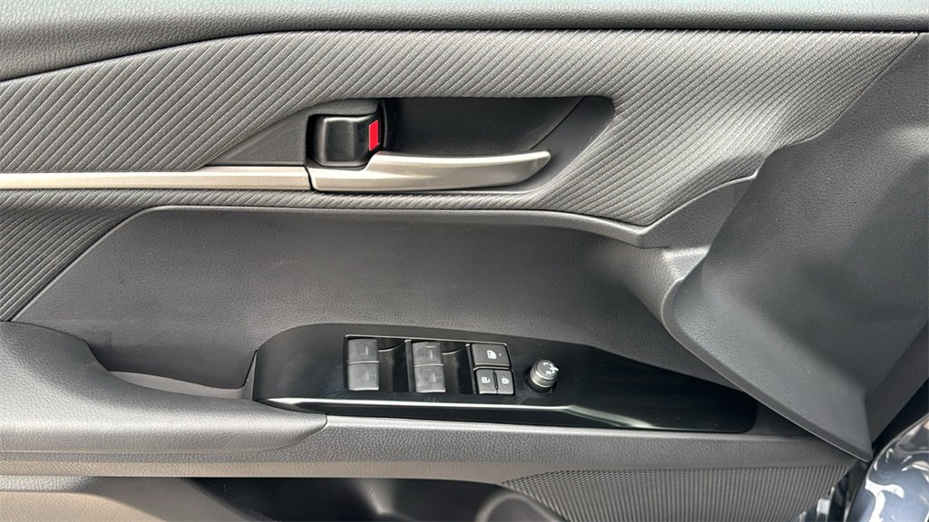 New 2026 Toyota Camry SE image 15