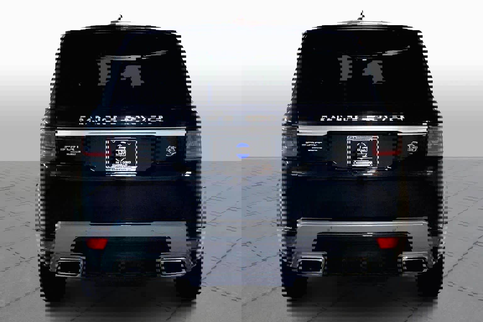 Used 2018 Land Rover Range Rover Sport HSE image 4