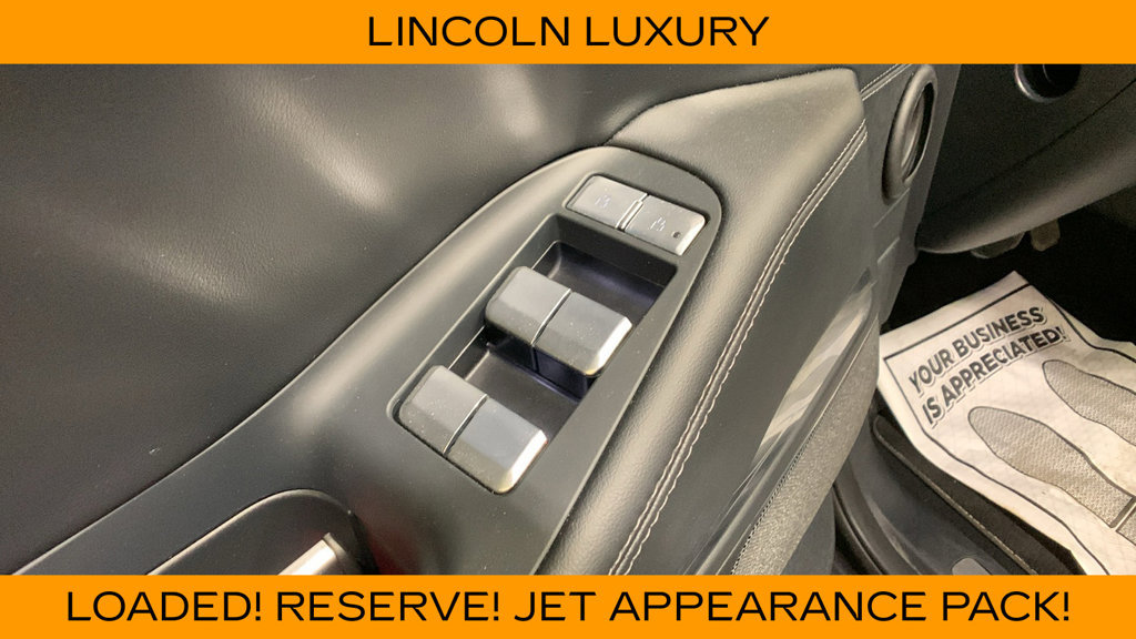 Used 2025 Lincoln Navigator Reserve w/ Jet Appearance Package AWD/4WD image 33