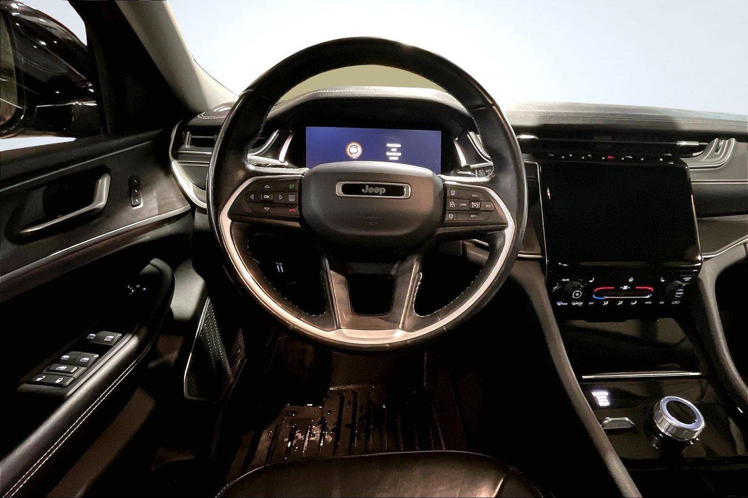 Used 2021 Jeep Grand Cherokee L Limited w/ Trailer Tow Package image 6