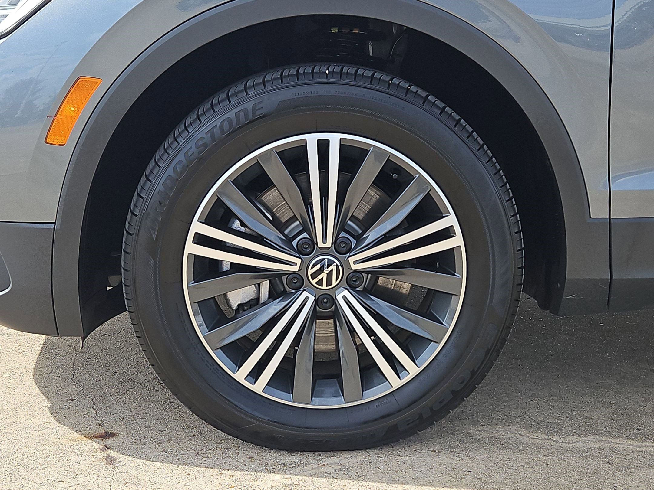 Used 2024 Volkswagen Tiguan Wolfsburg Edition image 12