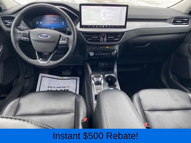 Used 2023 Ford Escape Platinum image 6
