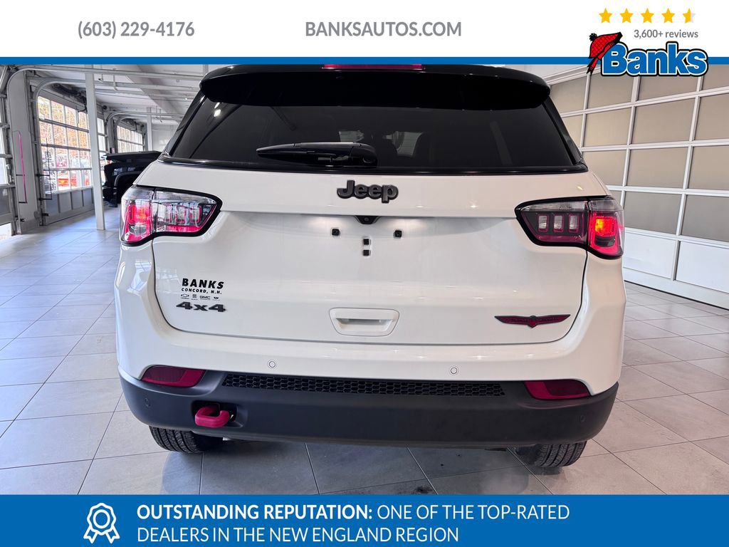 Used 2023 Jeep Compass Trailhawk w/ Sun and Sound Group image 6