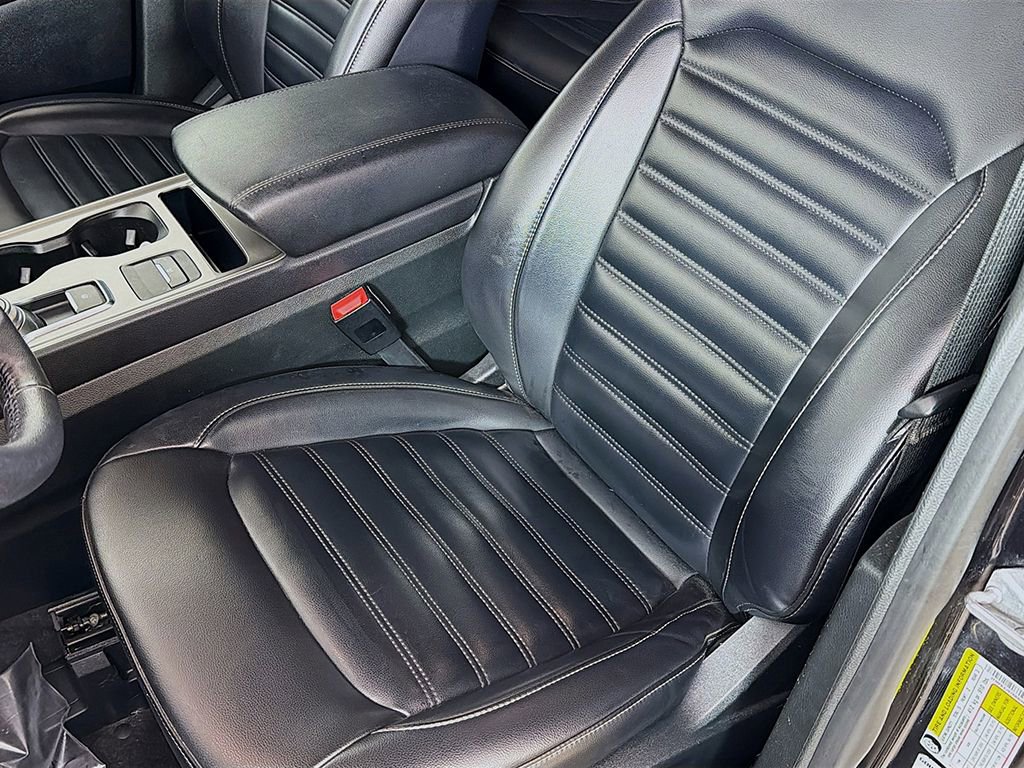 Used 2024 Ford Edge SEL w/ Convenience Package image 20