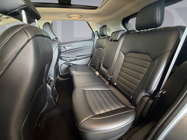 Used 2022 Ford Edge SEL w/ Convenience Package AWD/4WD image 16