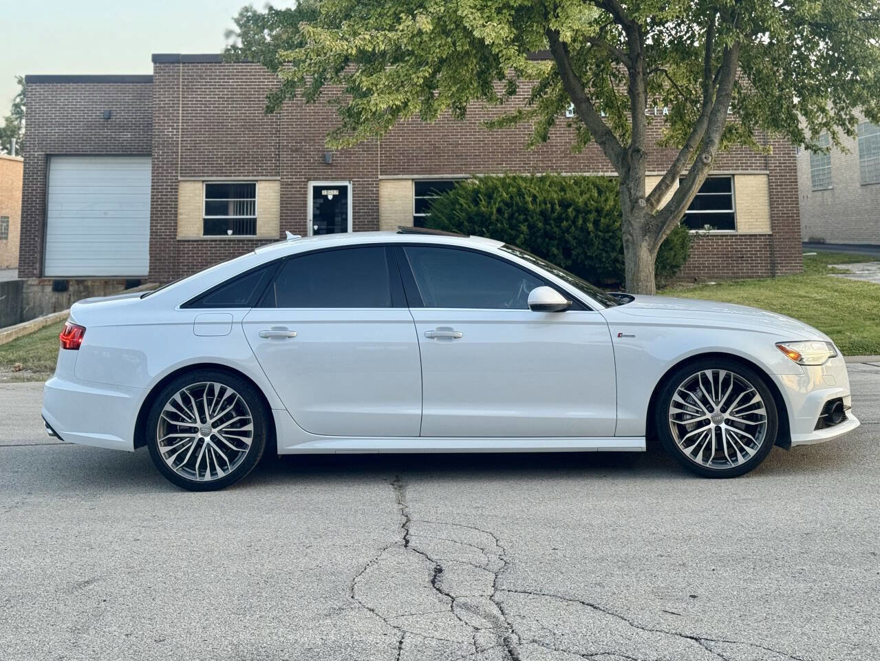 Used 2018 Audi A6 3.0T Prestige w/ Prestige Package image 5