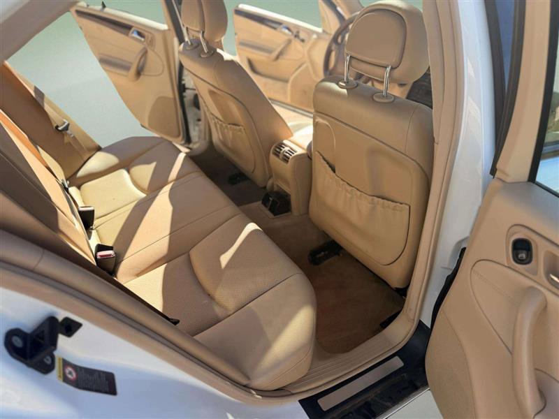 Used 2003 Mercedes-Benz C 240 Sedan w/ C2 Opt Pkg image 17