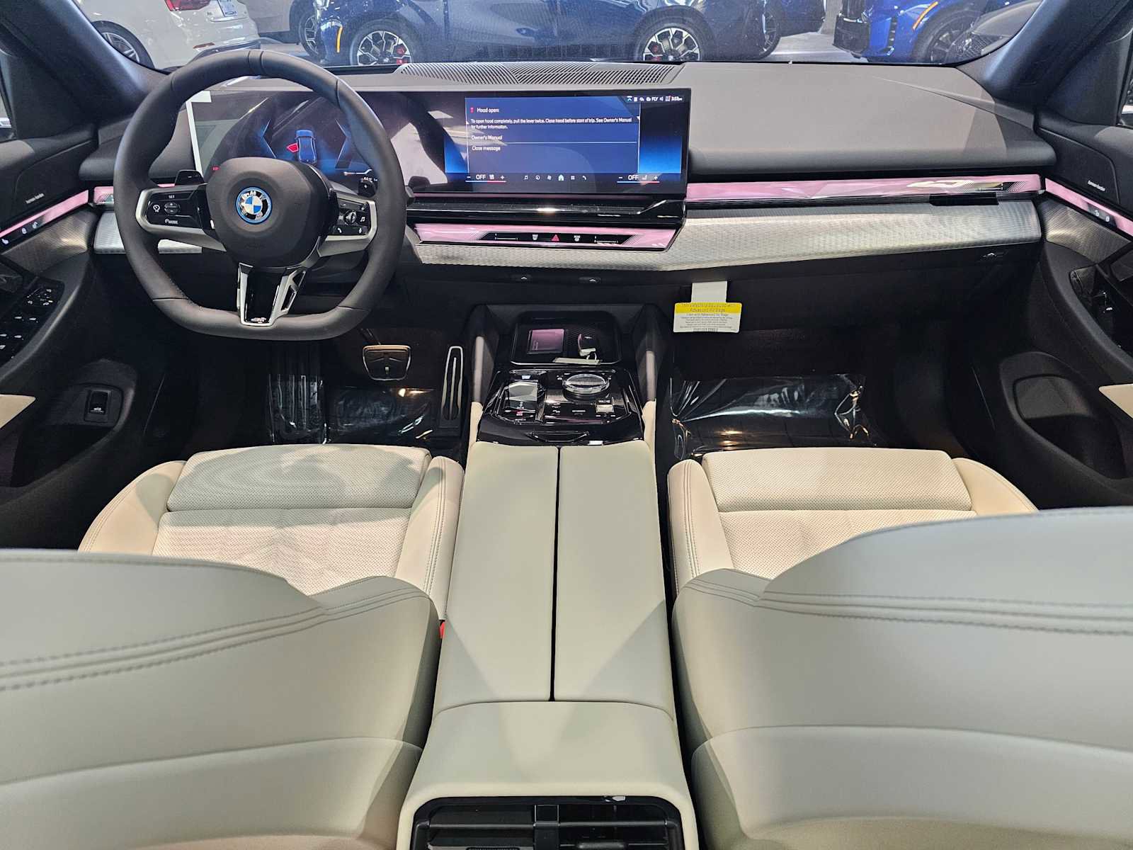 New 2026 BMW 550e xDrive w/ Premium Package image 10