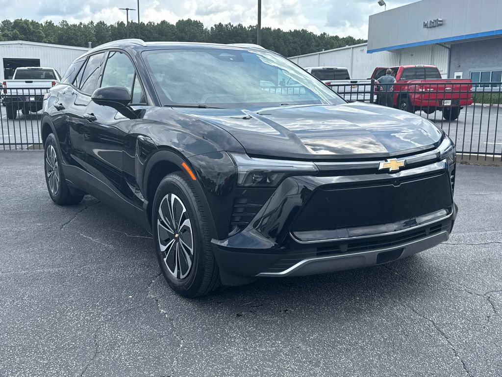Used 2024 Chevrolet Blazer EV LT AWD/4WD image 4