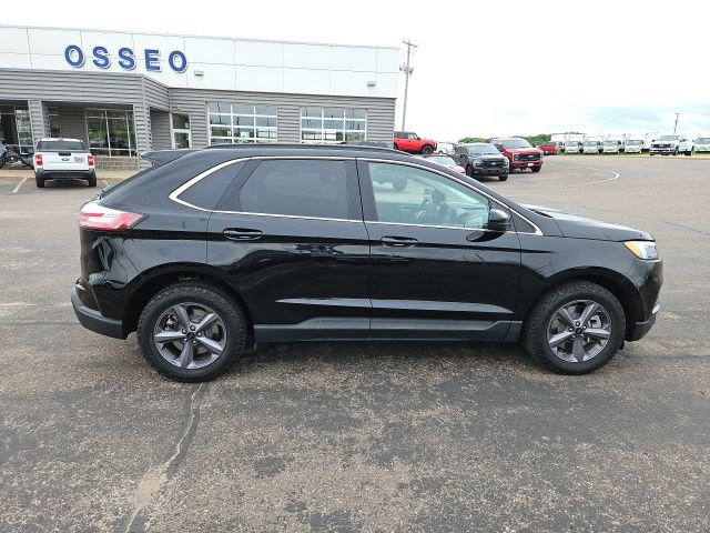 Certified 2022 Ford Edge SEL w/ Sport Appearance Package image 8