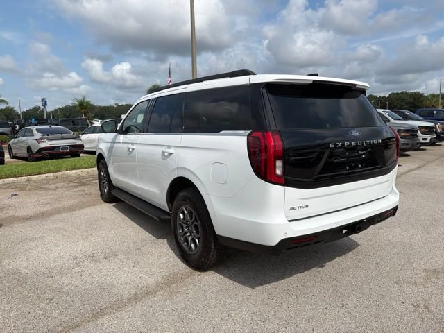 Used 2025 Ford Expedition Active RWD image 7
