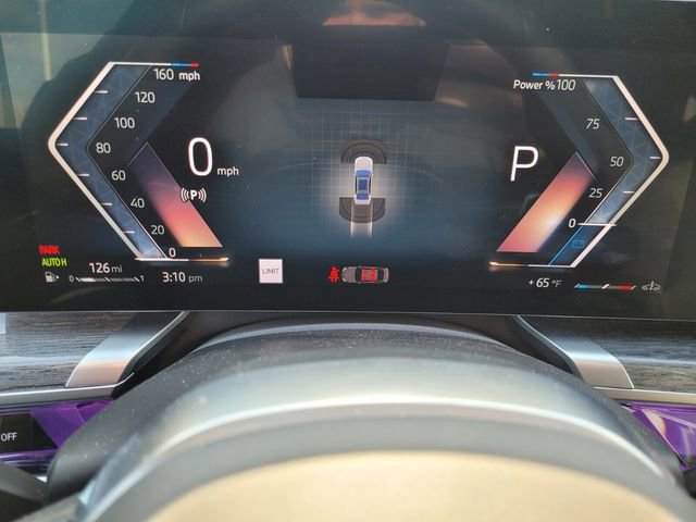 Used 2025 BMW 740i xDrive image 25