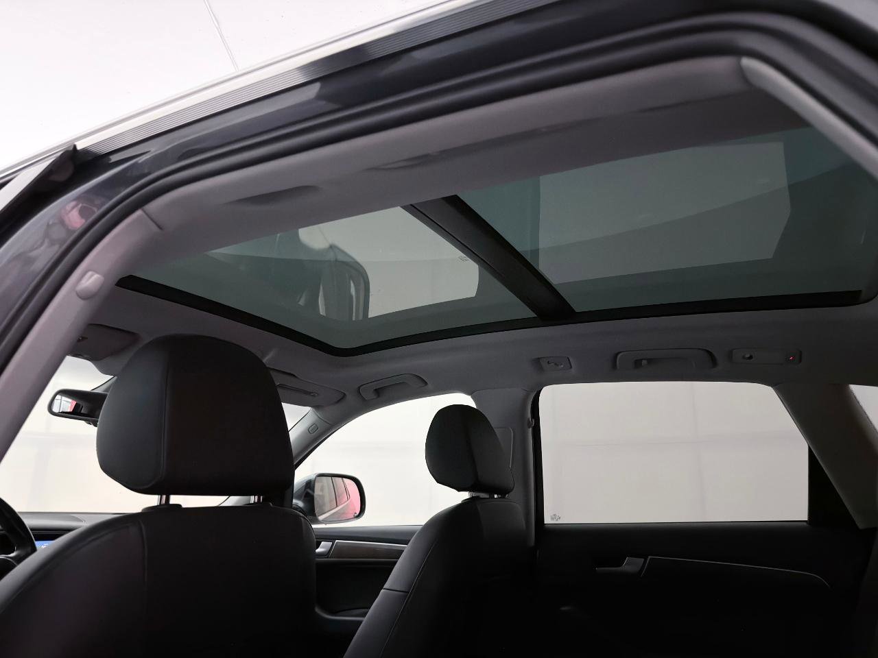 Used 2016 Audi Q5 2.0T Premium Plus w/ Technology Package image 23