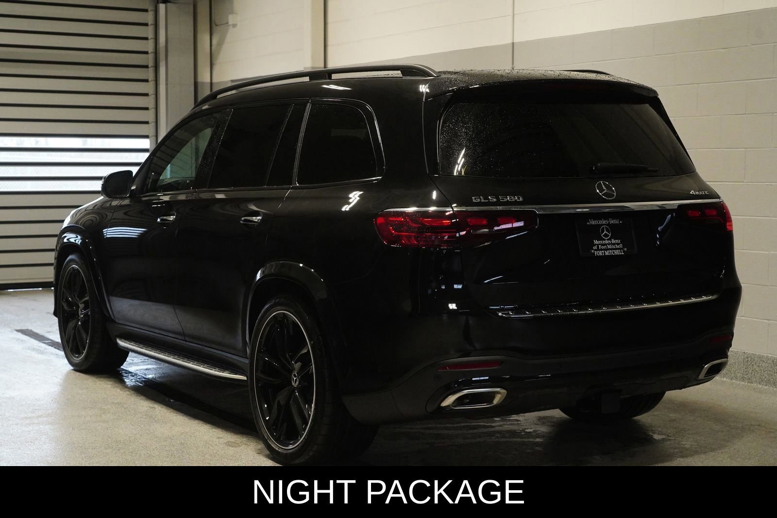 New 2026 Mercedes-Benz GLS 580 4MATIC image 6