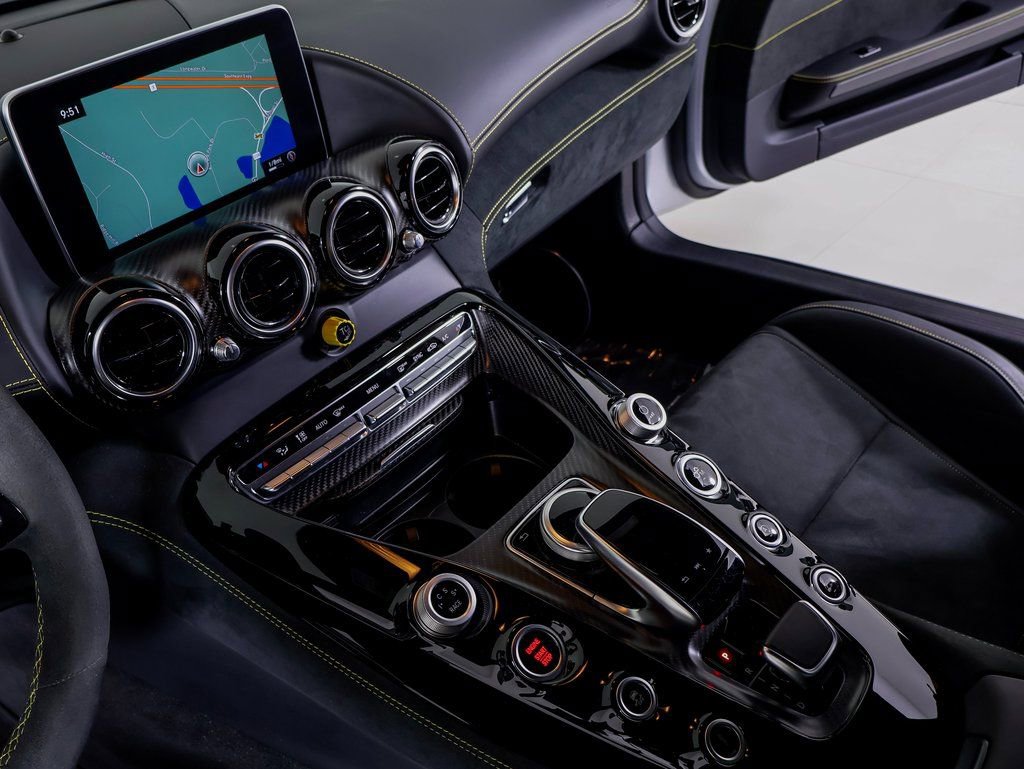 Used 2018 Mercedes-Benz AMG GT R image 10