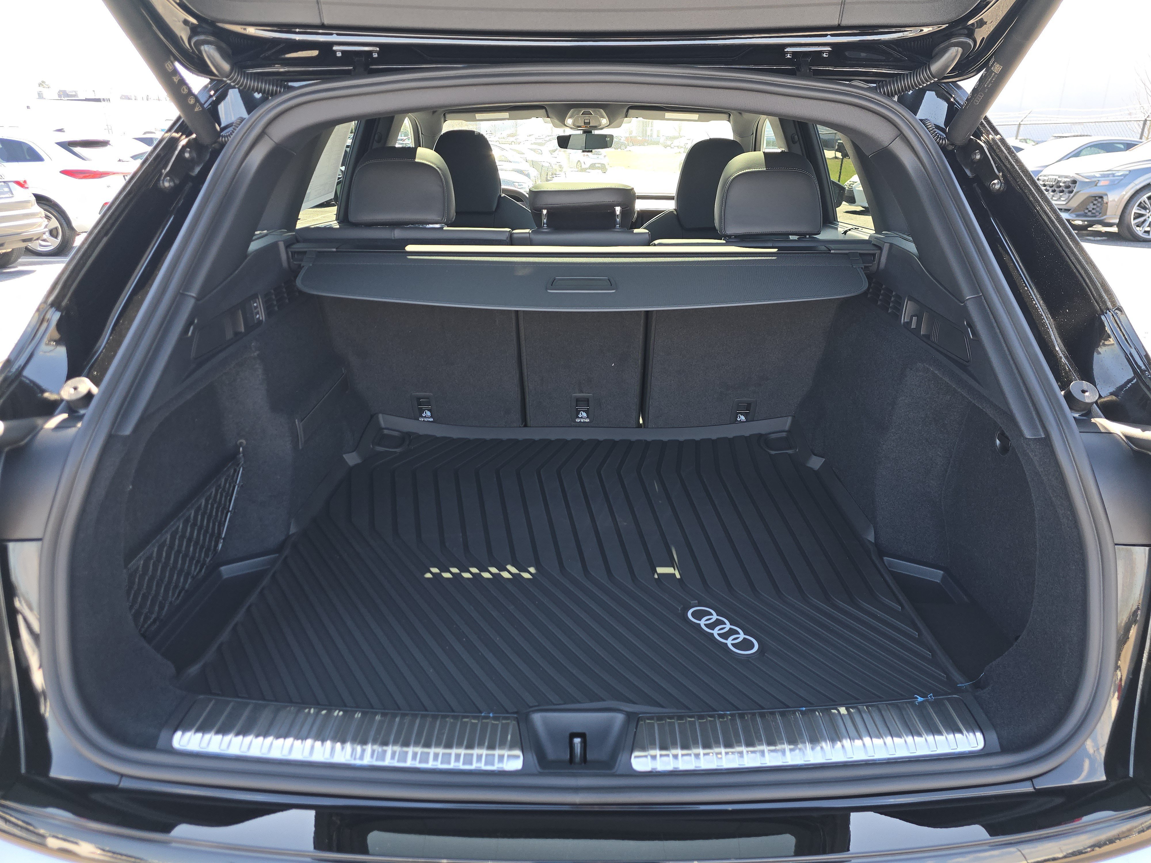 New 2026 Audi SQ5 Premium Plus AWD/4WD image 16